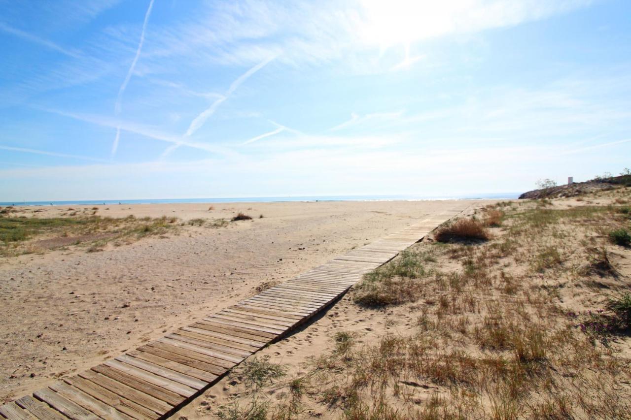 Global Properties, Apartamento Con 2 Habitaciones Y Perfecta Ubicacion En La Playa Puerto de Sagunto Bagian luar foto